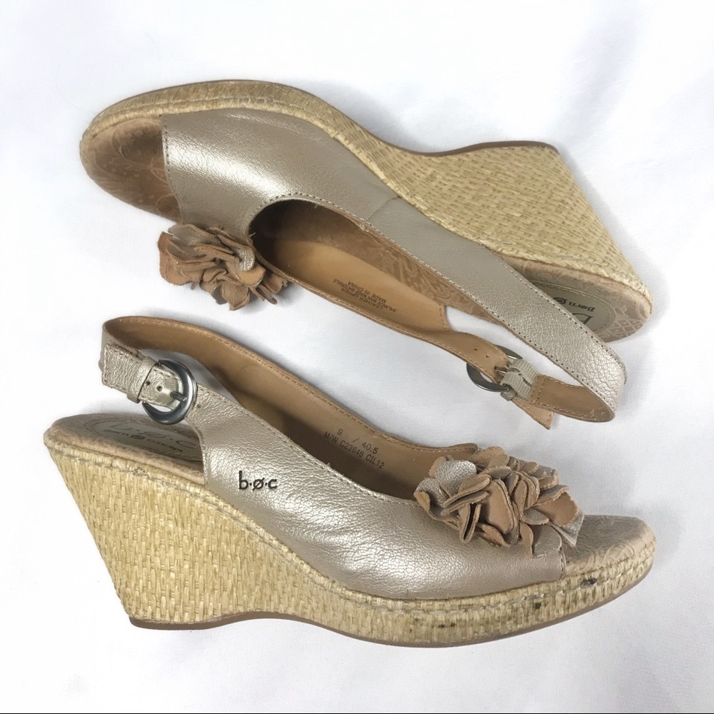 BOC Leather Metallic Slingback Peep Toe Wedge Shoes with Flower size 9